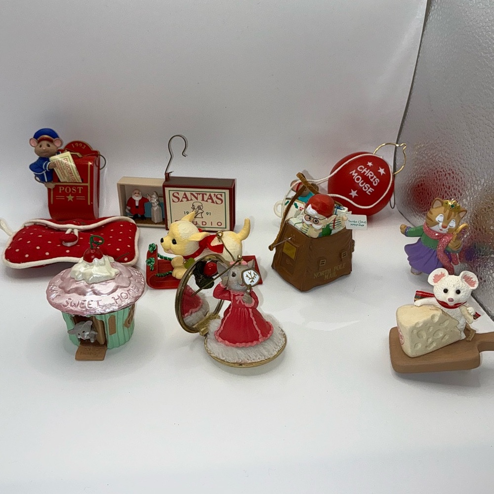 Hallmark & Enesco 10 Individual Collectible Christmas Ornaments - Picture 5 of 5